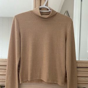 Zara crop turtleneck size L